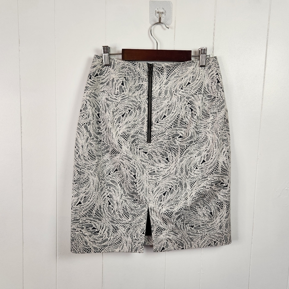 Club Monaco White Black Floral Pencil Skirt High Waisted Rise Office Work Cotton - Picture 2 of 9